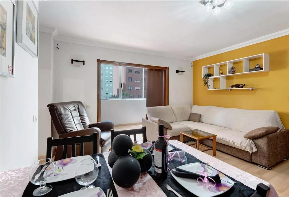 Appartement Frente Al Estadio Y Ramblas
